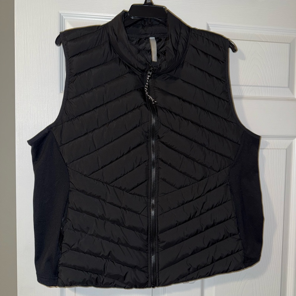 Fabletics Vest - image 1